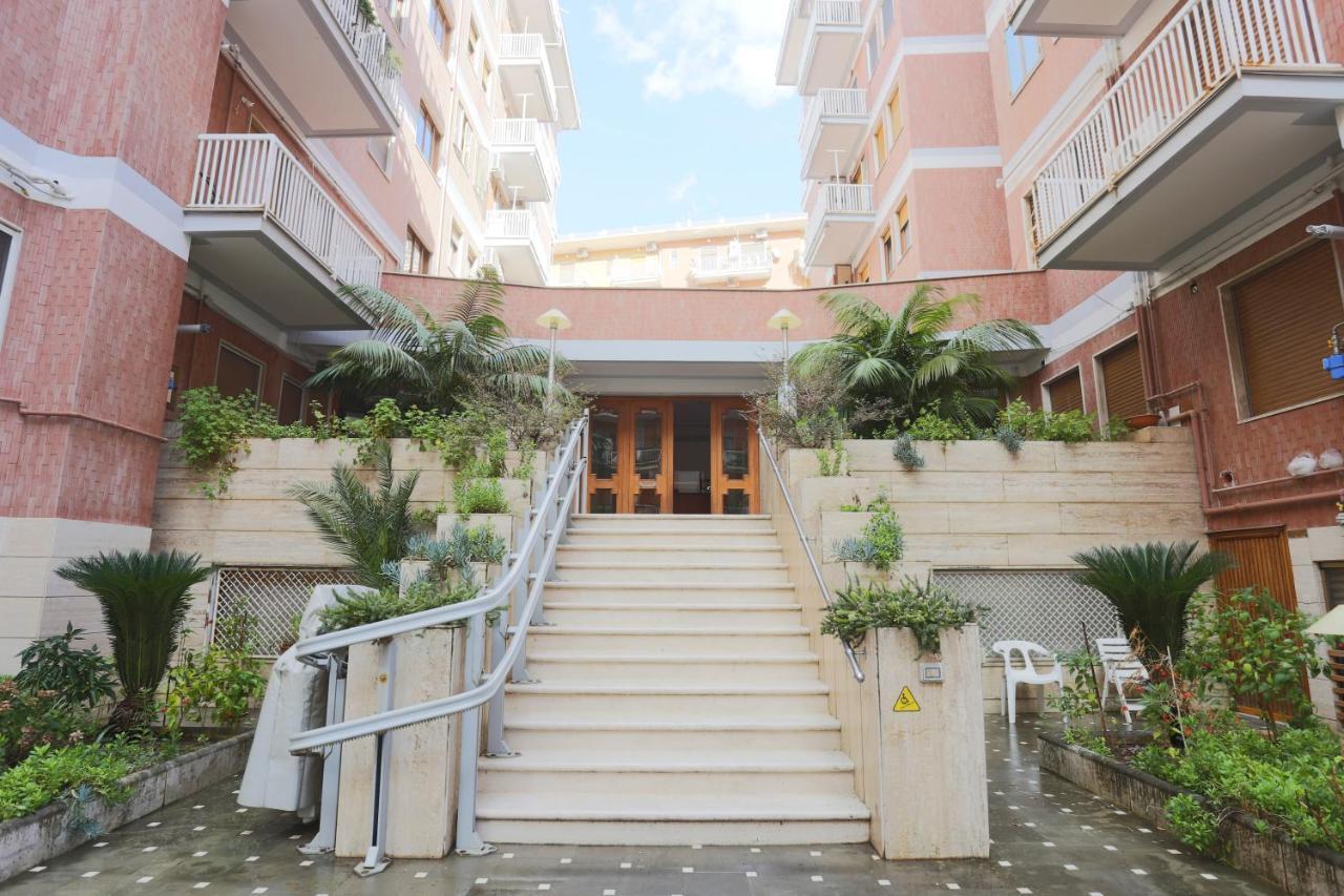 Le Stanze Di Mami Appartement Salerno Buitenkant foto